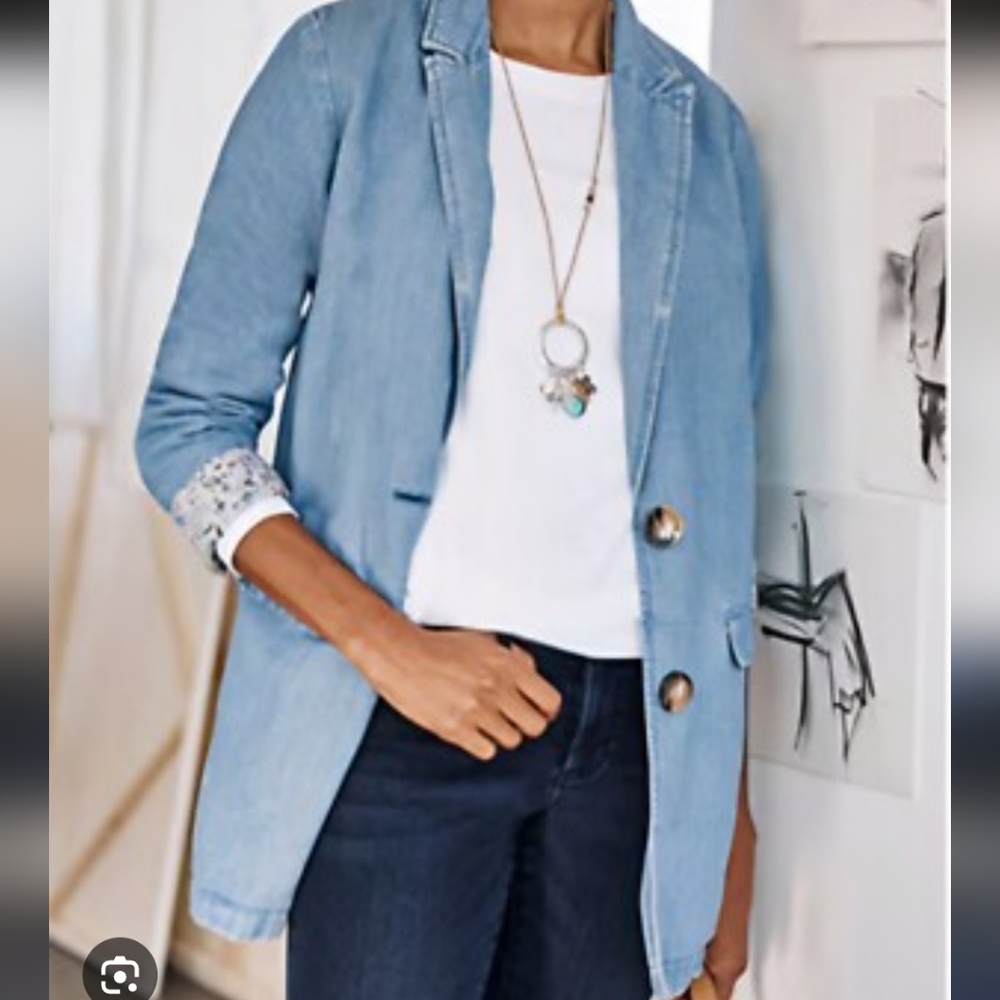 J. Jill Petite Cotton/Linen Blend Chambray Oversized Blazer With Large Buttons